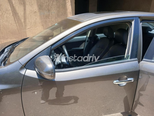 Kia Cerato 2011 Mocha Used for Sale - 1