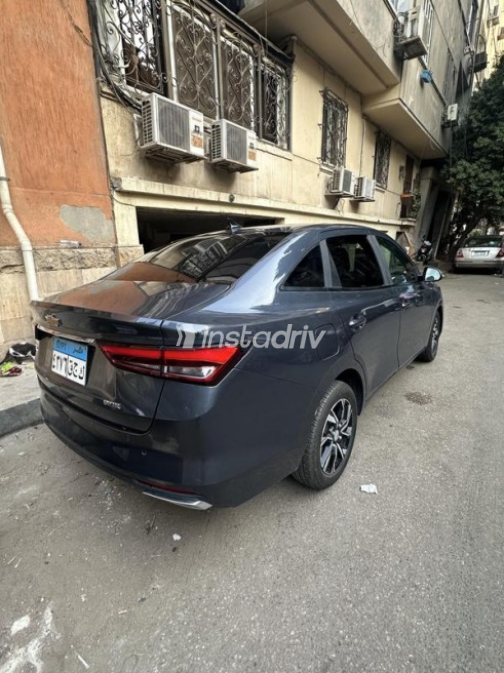 Chevrolet Optra 2025 White Used for Sale - 4