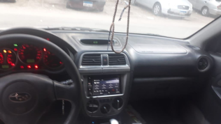 سوبارو امبريزا 2003 فضي مستعملة للبيع