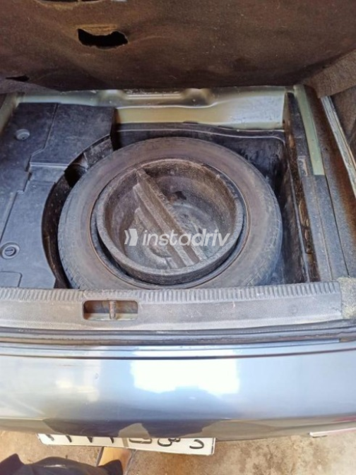 Volkswagen Passat 2010 White Used for Sale - 10