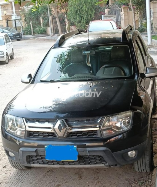 Renault Duster 2015 Black Used for Sale - 1