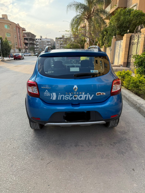 Renault Sandero Step Way 2016 Blue Used for Sale - 4