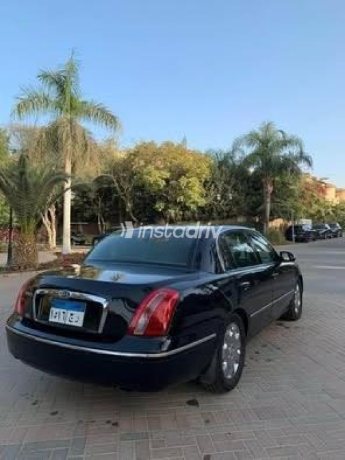 Kia Opirus 2009 Black Used for Sale - 5