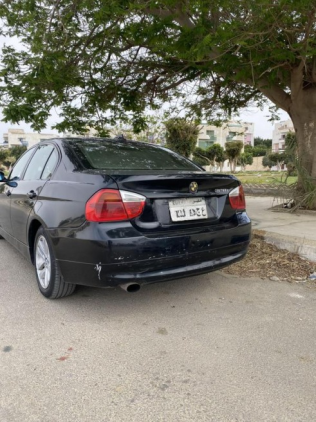 بي ام دبليو 320 2006 أسود مستعملة للبيع