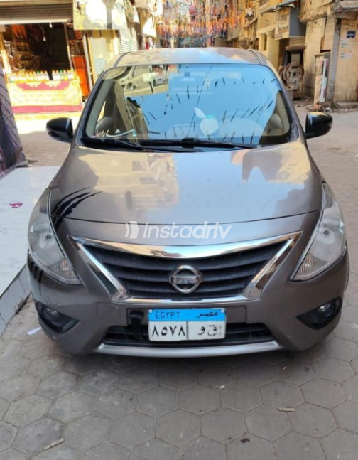 Nissan Sunny 2016 Gray Used for Sale - 1