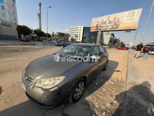 هيونداي إلنترا 2011 رمادي مستعملة للبيع - 8