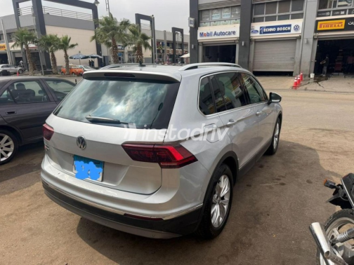 Volkswagen Tiguan 2020 White Used for Sale - 4