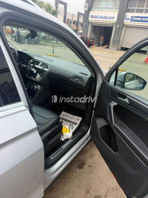 Volkswagen Tiguan 2020 White Used for Sale - 9