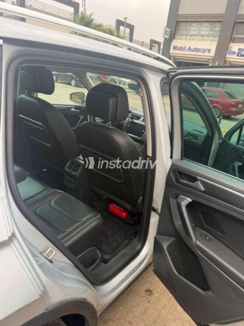 Volkswagen Tiguan 2020 White Used for Sale - 10