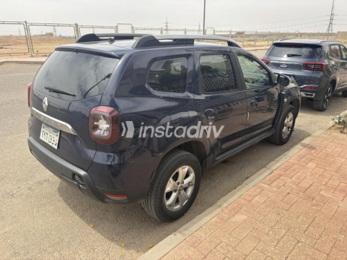 Renault Duster 2021 White Used for Sale - 7