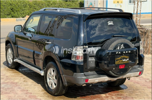 Mitsubishi Pajero 2008 Black Used for Sale - 2