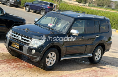 Mitsubishi Pajero 2008 Black Used for Sale - 5