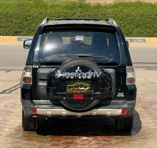 Mitsubishi Pajero 2008 Black Used for Sale - 6