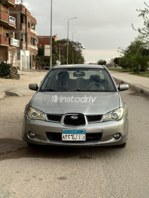 سوبارو امبريزا 2007 فضي مستعملة للبيع - 3
