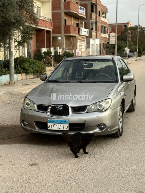 سوبارو امبريزا 2007 فضي مستعملة للبيع - 8