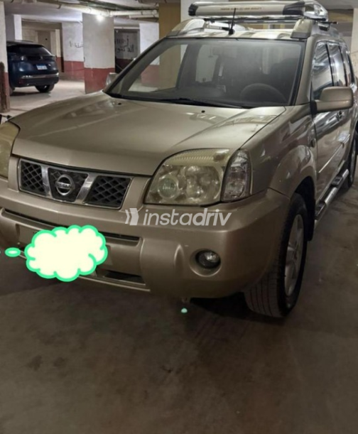 نيسان اكس تريل 2007 ذهبي مستعملة للبيع - 1