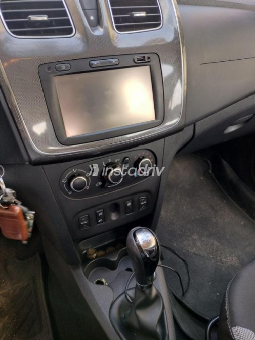 Renault Sandero Step Way 2018 White Used for Sale - 2