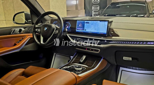 BMW X5 2024 Black Used for Sale - 3