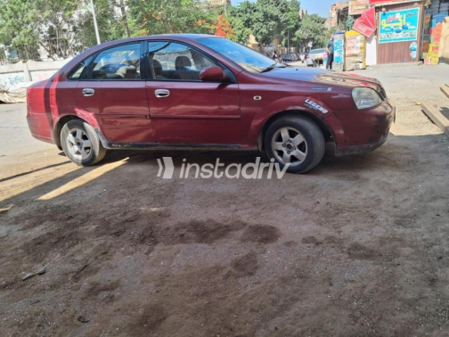 Daewoo Lacetti 2002 Red Used for Sale - 4