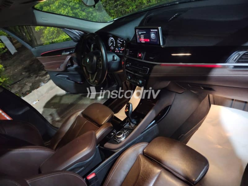 بي ام دبليو X1 2020 رمادي مستعملة للبيع - 1