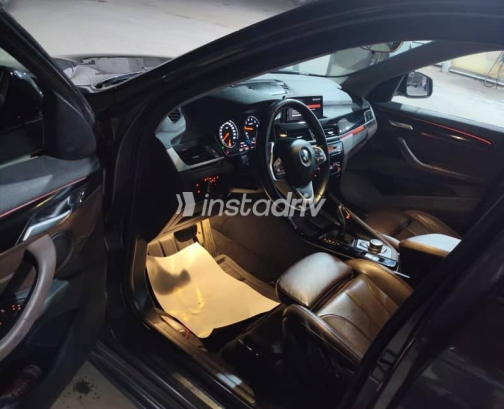 بي ام دبليو X1 2020 رمادي مستعملة للبيع - 2