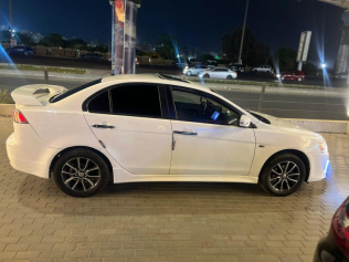 Mitsubishi Lancer EX Shark 2016 White Used for Sale