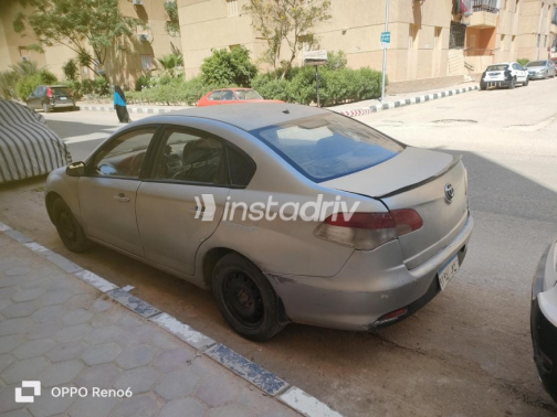 Brilliance FSV 2011 Silver Used for Sale - 8