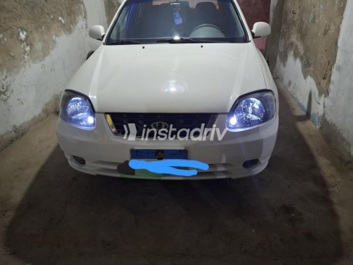 Hyundai Verna 2010 White Used for Sale - 2