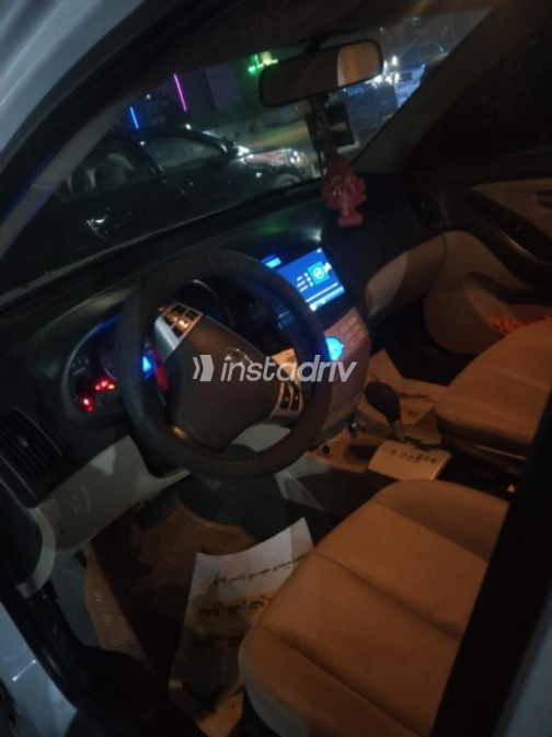 Hyundai Elantra HD 2008 White Used for Sale - 7