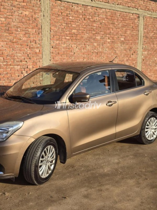 Suzuki Swift Dzire 2022 White Used for Sale - 3