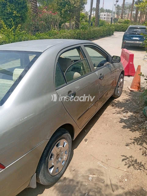 Toyota Corolla 2003 Gold Used for Sale - 5