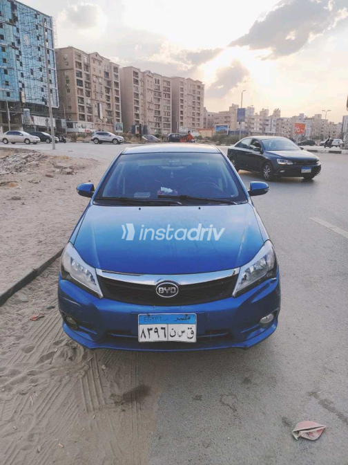 بى واى دى‬ F3 2022 أزرق مستعملة للبيع - 1