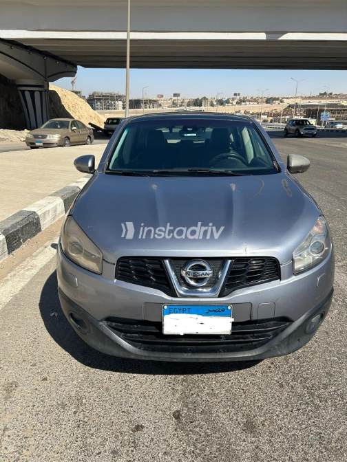 Nissan Qashqai 2011 White Used for Sale - 3