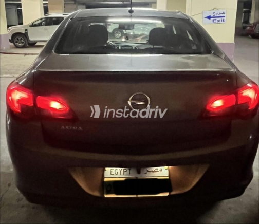 Opel Astra 2017 Gray Used for Sale - 3