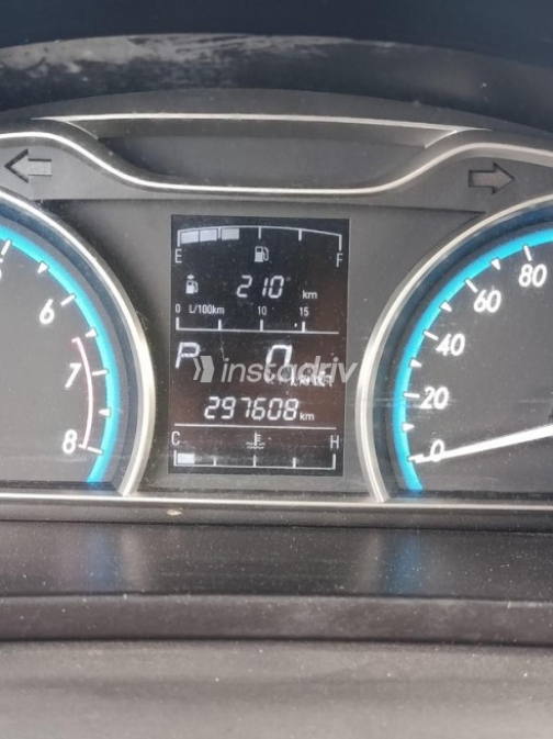 Chevrolet Optra 2019 White Used for Sale - 5