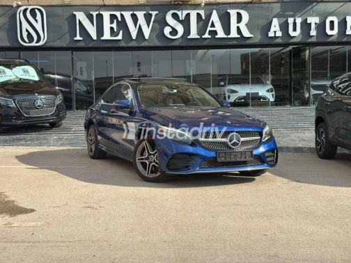 Mercedes C 180 2019 Dark Blue Used for Sale - 1