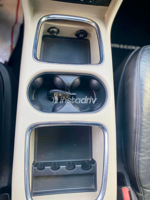 Chrysler Town & Country 2015 Silver Used for Sale - 2