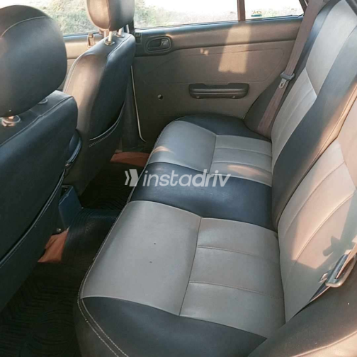 Kia Sephia 1993 White Used for Sale - 5
