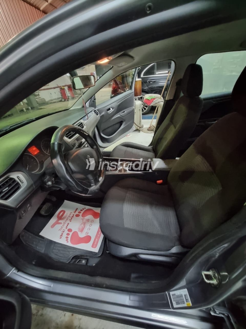 Peugeot 301 2021 Silver Used for Sale - 6