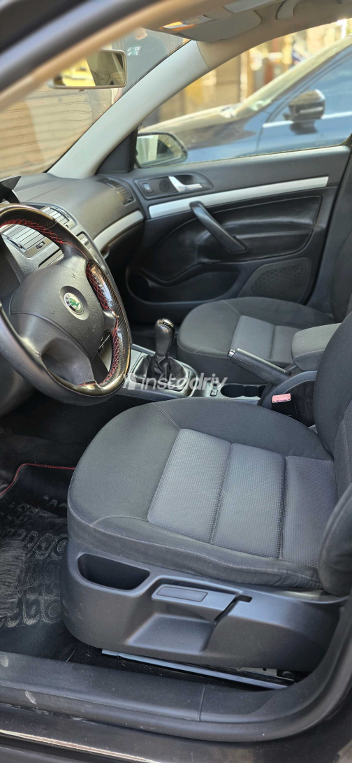 Skoda Octavia 2007 Black Used for Sale - 2