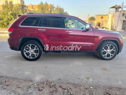 Jeep Grand Cherokee 2019 Burgundy Used for Sale - 4