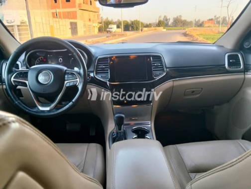 Jeep Grand Cherokee 2019 Burgundy Used for Sale - 9