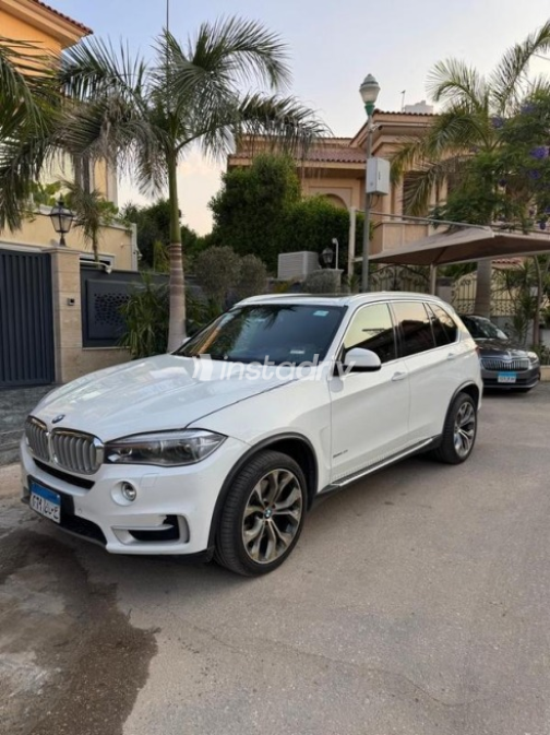 BMW X5 2018 White Used for Sale - 2