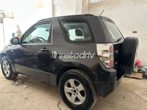 Suzuki Vitara 2009 Gray Used for Sale - 2