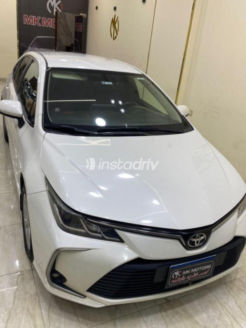 Toyota Corolla 2022 White Used for Sale - 2