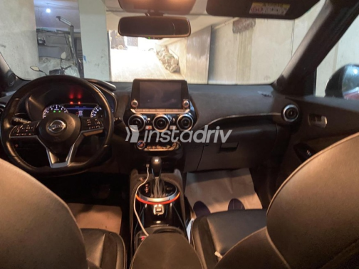 Nissan Juke 2022 White Used for Sale - 5