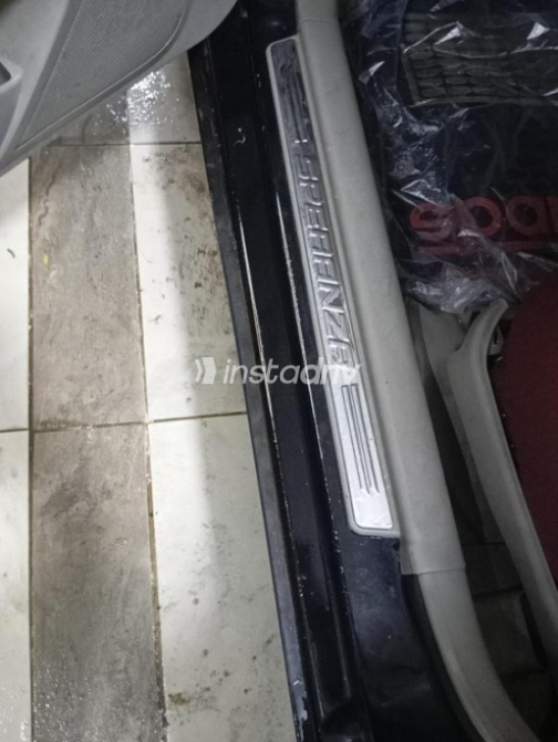 Speranza A516 2011 Black Used for Sale - 8