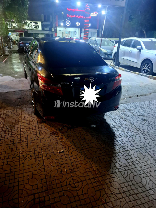 Toyota Yaris 2015 Black Used for Sale - 4