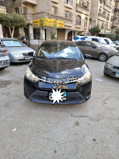 Toyota Yaris 2015 Black Used for Sale - 7