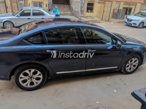 سيتروين C5 2015 بترولي مستعملة للبيع - 4